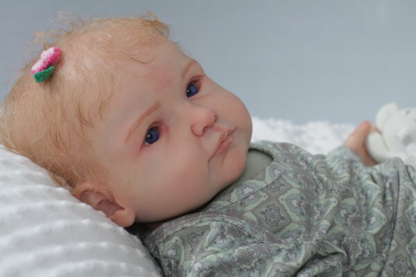 Reborn Baby Girl Wren Valentina by Nikki Holland - Image 8