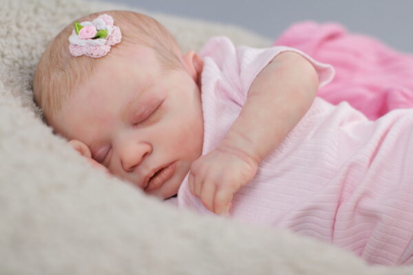 Reborn Baby Girl Lucie by Nikki Holland - Image 13